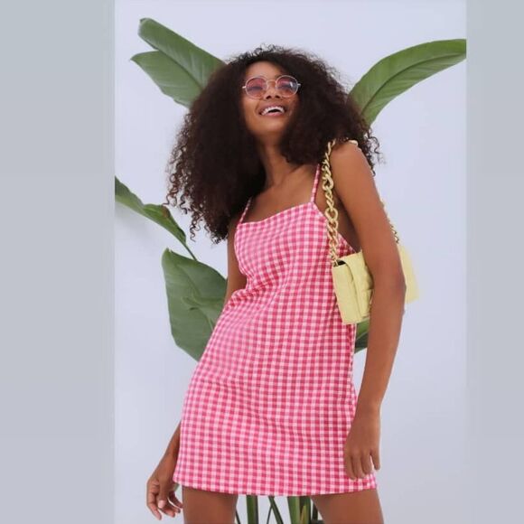 Zara   - Picture 1 of 12